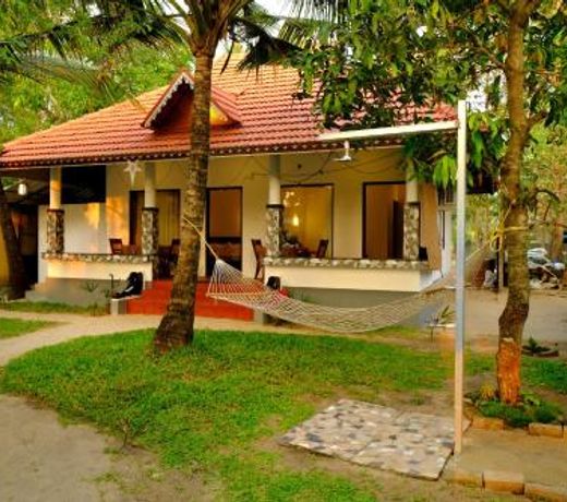 Marari Lotus Beach Villa