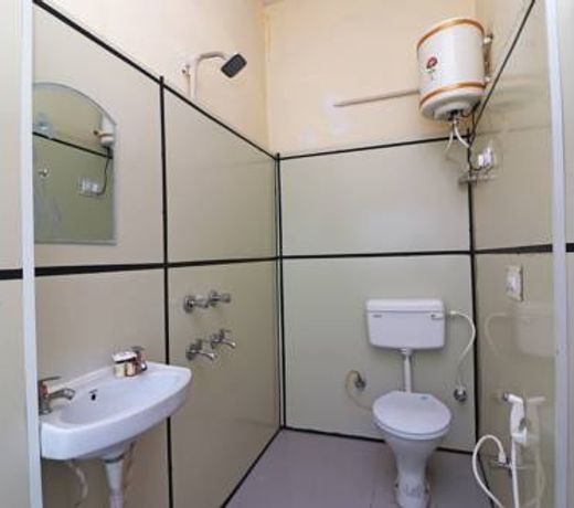 OYO 22577 Hotel City View