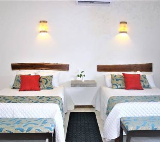 Mayan Majesty Boutique Hotel