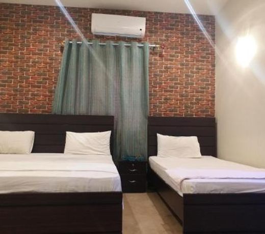 Embassy Inn Guest House Near Agha Khan Karachi Airport Expo Center & Gulshan e iqbal