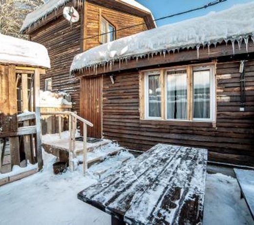 ÐÐ¿Ð°ÑÑ-ÐºÐ¾ÑÑÐµÐ´Ð¶ Orchidey-mini Ñ Ð·Ð¾Ð½Ð¾Ð¹ Ð±Ð°ÑÐ±ÐµÐºÑ Ð² Ð·ÐµÐ»ÐµÐ½Ð¾Ð¹ ÑÐ°ÑÑÐ¸ Ð³Ð¾ÑÐ¾Ð´Ð° ÐÑÐ±Ð¾ÑÐ³