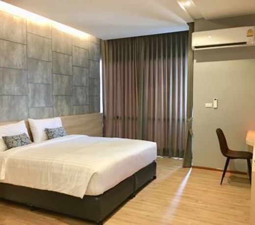 Sans Hotel