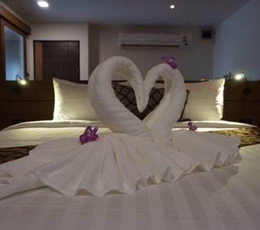 Cherâmantraâ Aonangâ Resort & Poolâ Suite