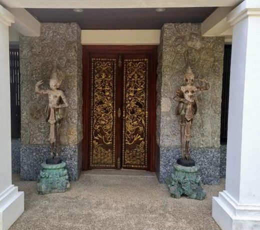 Surin Lake Villa
