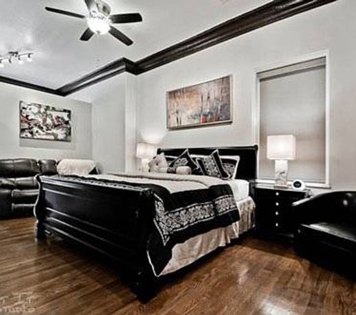 New Orleans Hotel Eureka Springs