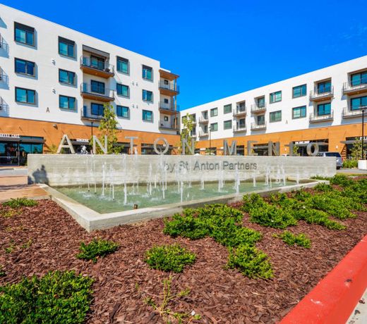 Churchill Living at Anton Menlo