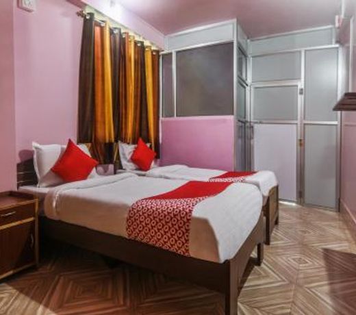 OYO 18330 Stay At Jo's Guest House