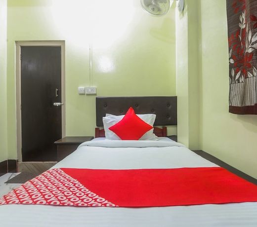OYO 18330 Stay At Jo's Guest House