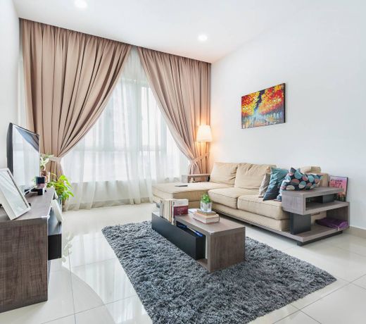 Stay the Night Danga Bay Home
