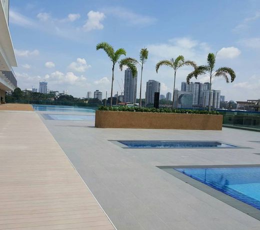 Paragon Residence B10-09