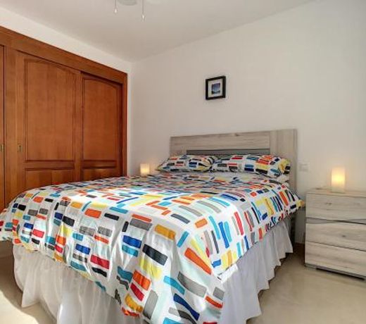 Arona 2 - 0909