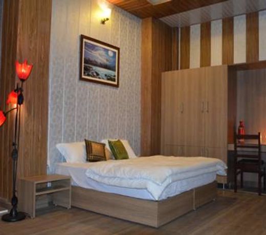 Haut Monde Hill Stream Resort and Spa