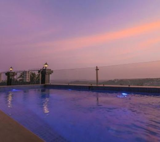 Hill Top Luxury Villa - 3 BHK || Infinity Pool