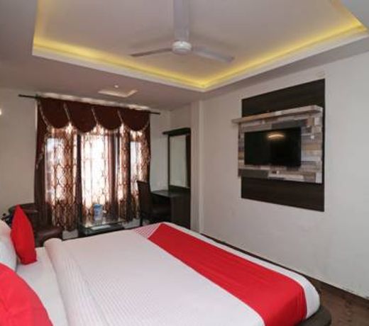 OYO 18631 Hotel King's