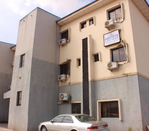 Abatete Guest House