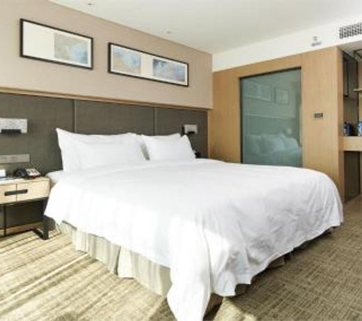 Zenith Hotel-Near Train Station & The Mixc