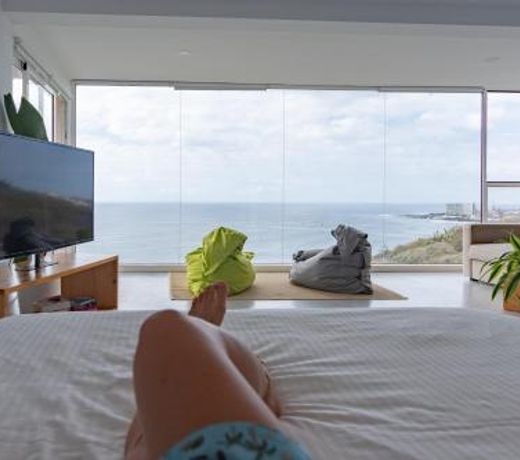 The apartment above the sea