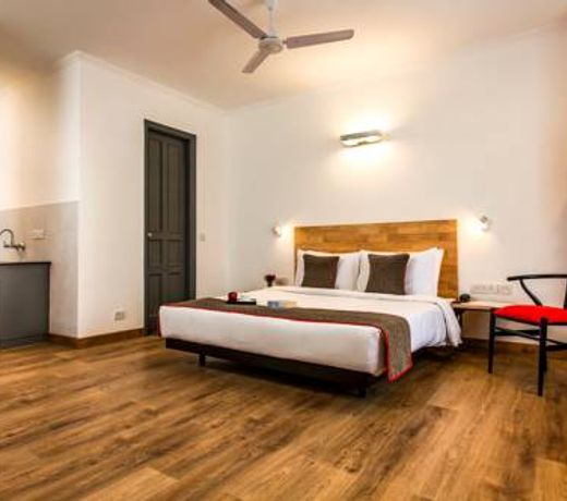 OYO Townhouse 067 Chattarpur