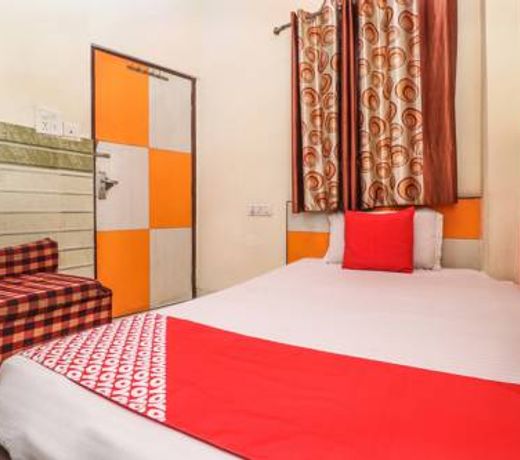 OYO 18474 Hotel Sukh Sagar