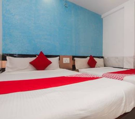 OYO 24504 Sion Residency