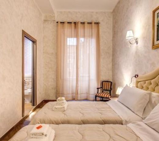 AMICI GUESTHOUSE
