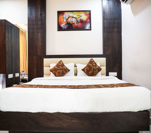 OYO 14635 Hotel Orchid