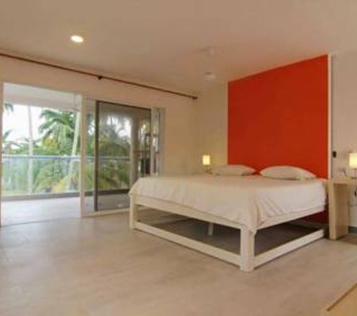 Blue Mango Beach Hotel
