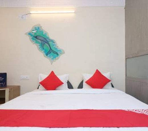 OYO 13657 Hotel Radhika