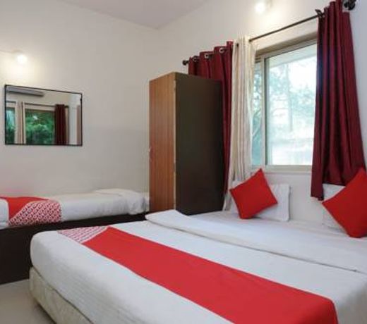 OYO 24986 Flagship Hotel Western Resort