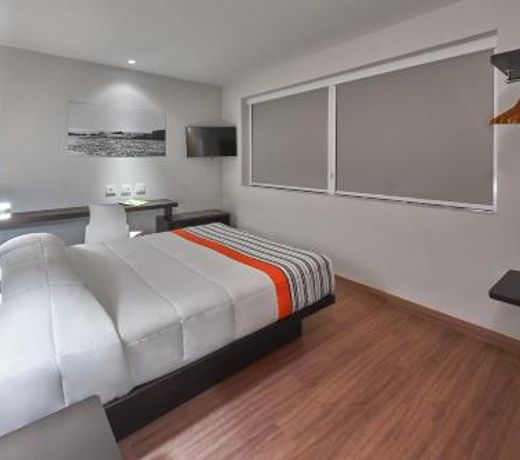 City Express Junior CDMX Sullivan
