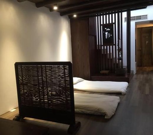 Dark Street House B&B