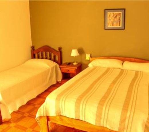 Hotel 4 Ases