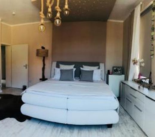 Best City Apartment