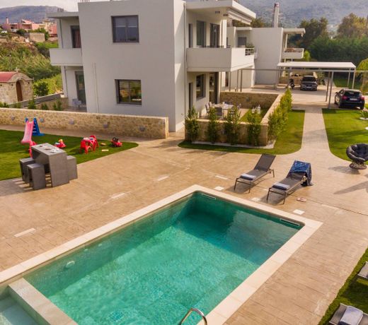 Amaen Luxury House