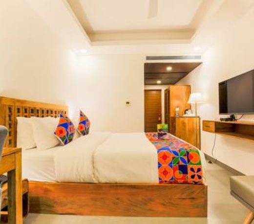 FabHotel Casa Kiara Calangute - Fully Vaccinated Staff