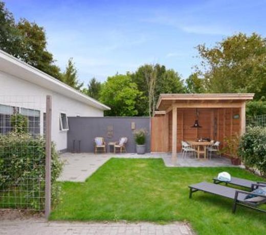 Banjaard Beachhouse Patrijzenlaan 16