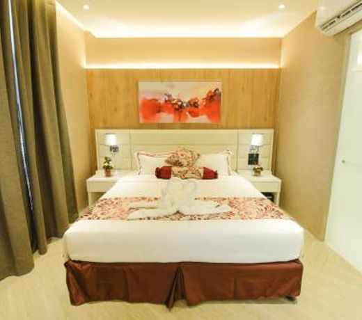 Red Hotel Cubao, Quezon City