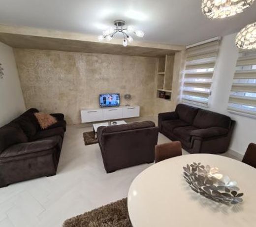 Adonis Apartment