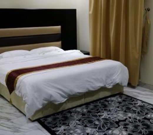 Crown East Apartment Hotel