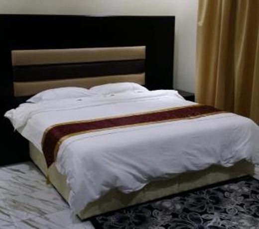 Crown East Apartment Hotel