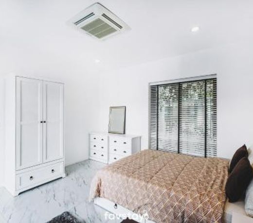 Favstay - Alexa 218 Pool Villa