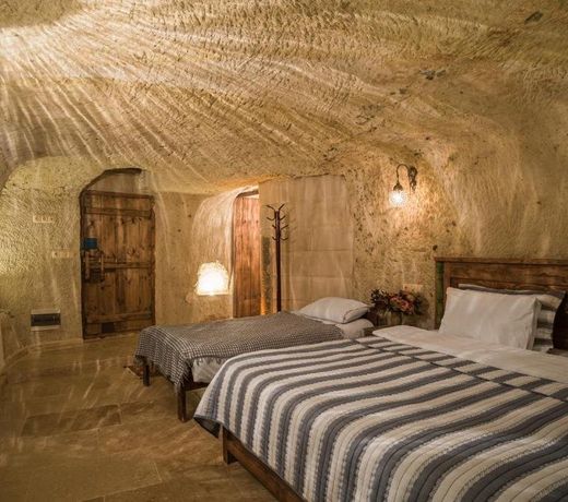 Atilla's Cave Hotel