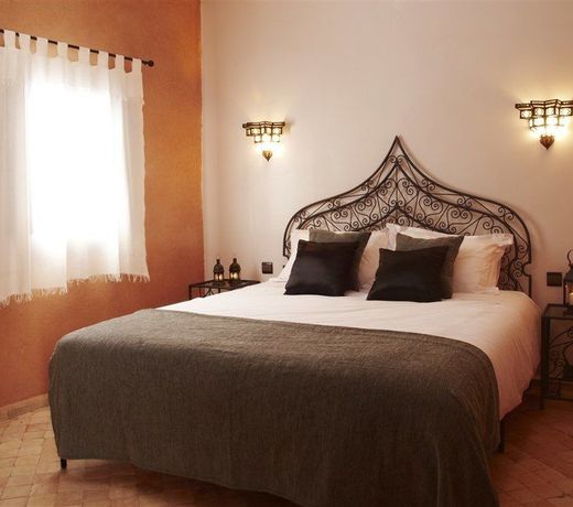 Riad Bouchedor
