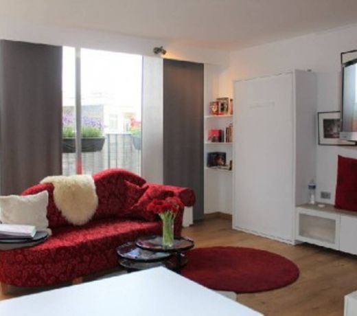 93 Rue Archimede