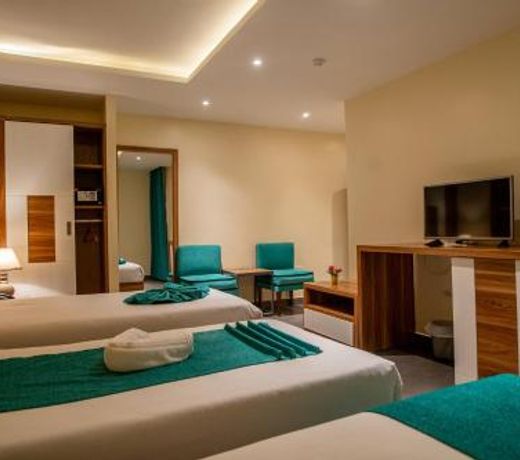 Pyramids Eyes Hotel