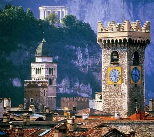 AL CONSIGLIO APPARTAMENTO TRENTO