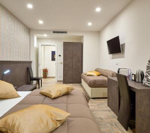 Ricaroka Hotel