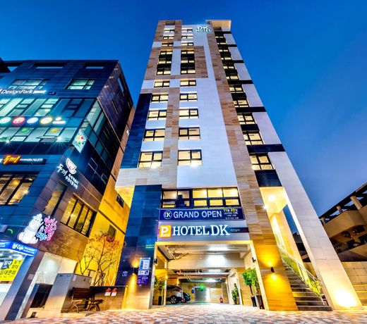 Hotel DK