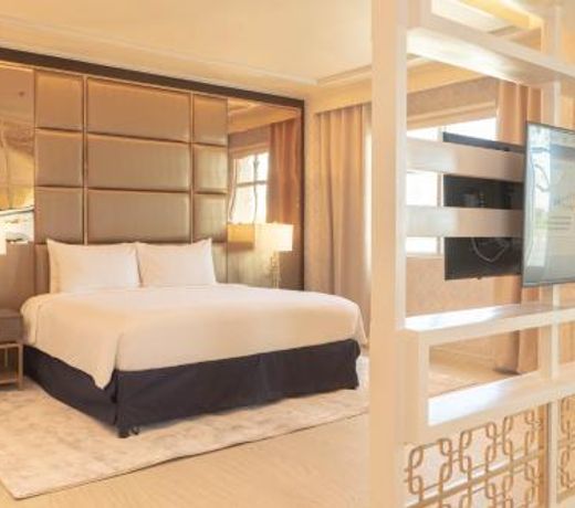 The Monarch Hotel
