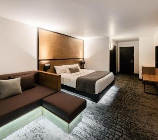 AX Hotel